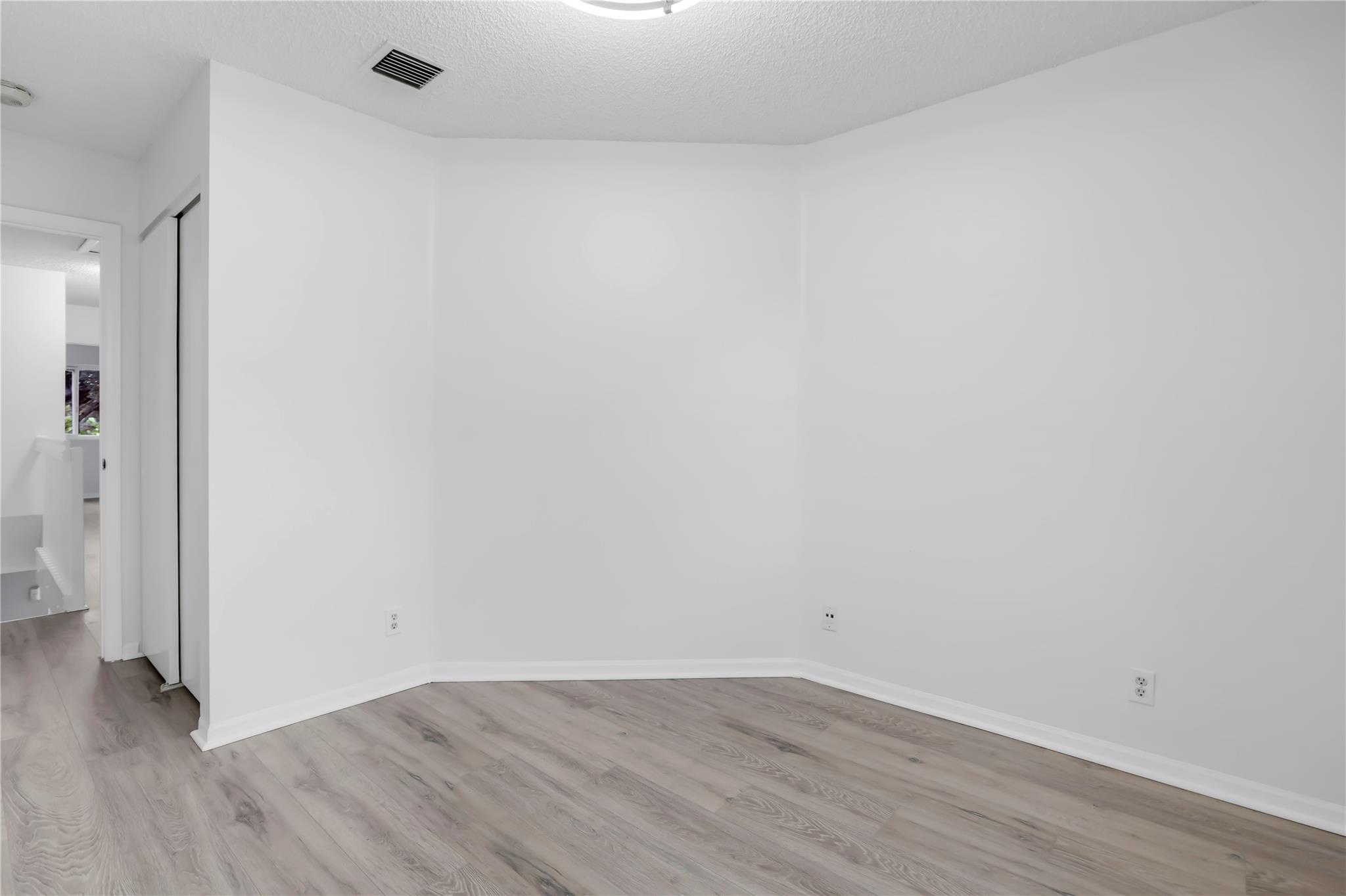 Coral Reef Club - Residential Lease