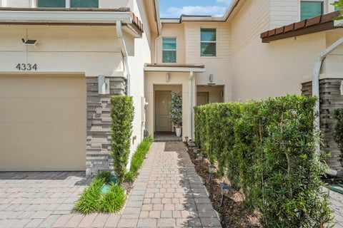 Tiny photo for 4334 Veleiros Avenue, Deerfield Beach, FL 33064 (MLS # B26080388)