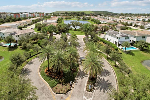 Tiny photo for 4334 Veleiros Avenue, Deerfield Beach, FL 33064 (MLS # B26080388)