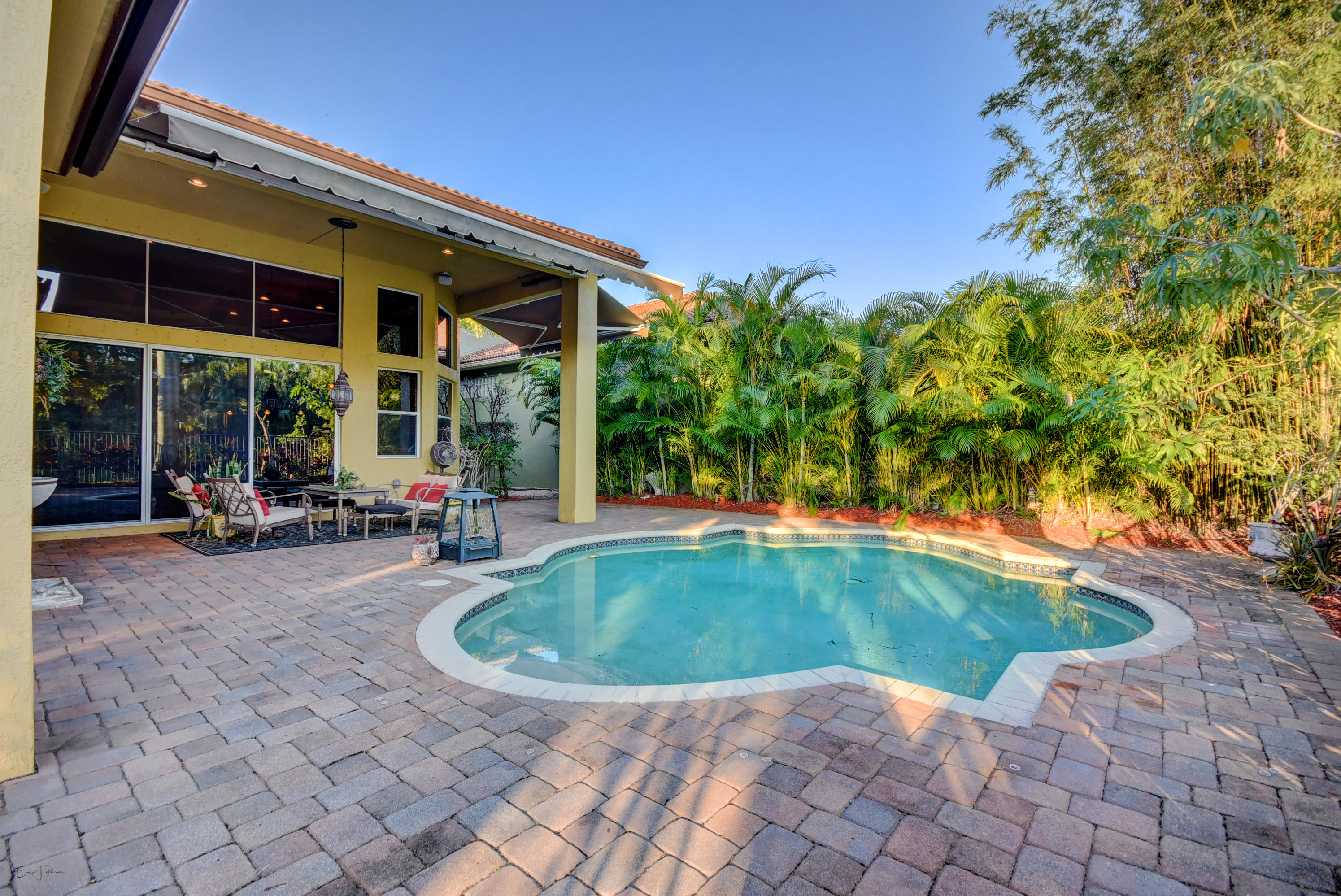 Mizner Country Club - Residential