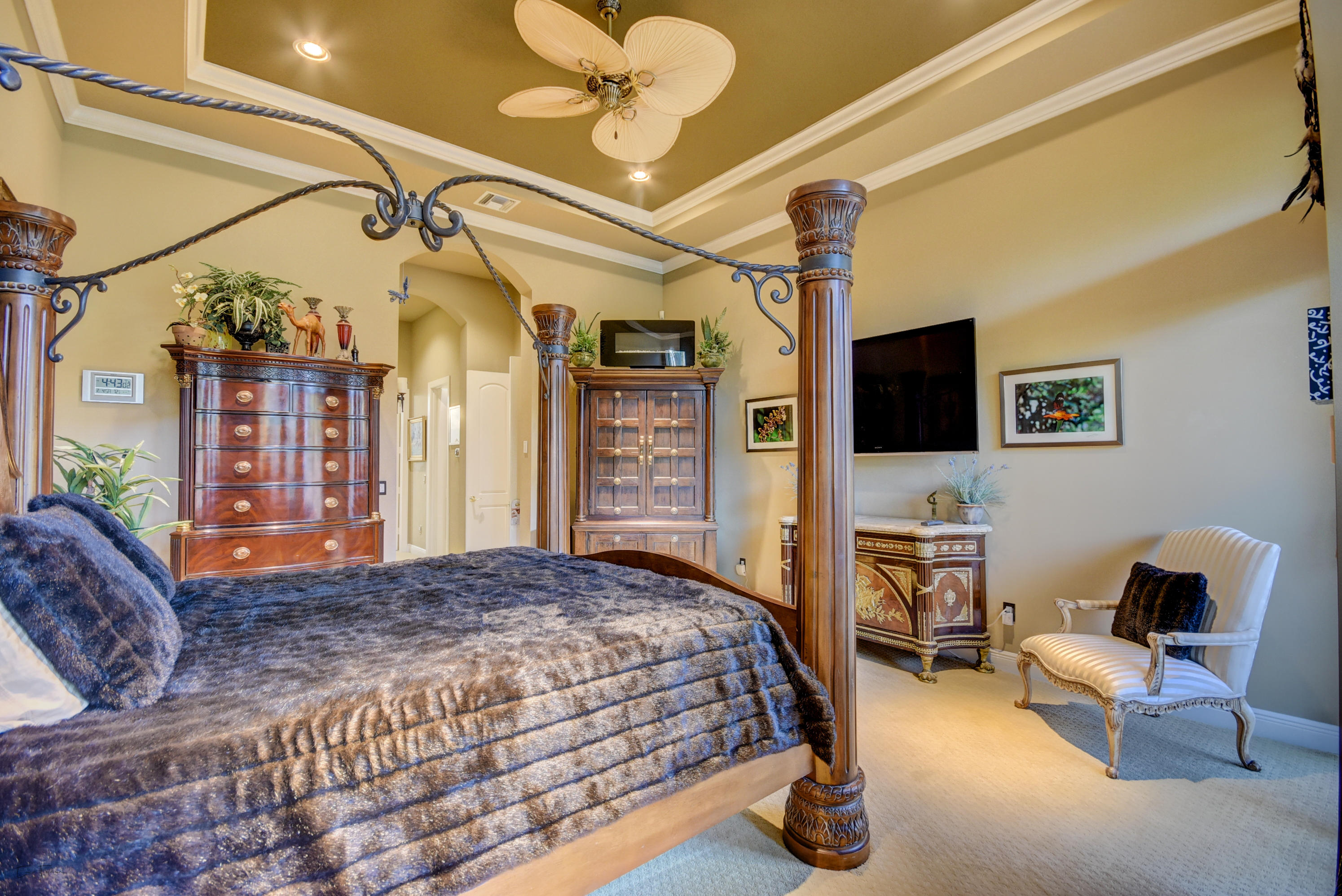 Mizner Country Club - Residential