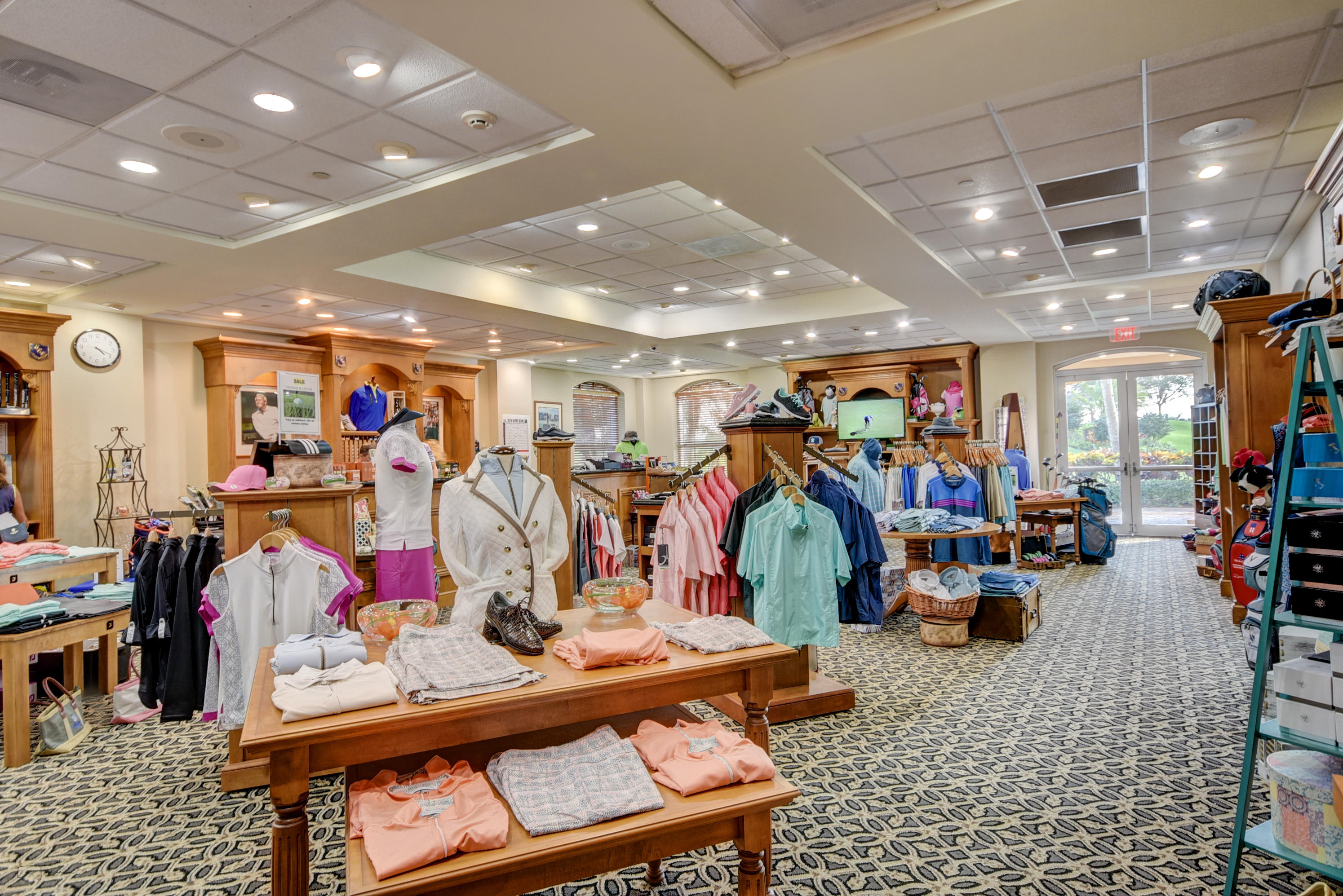 Mizner Country Club - Residential