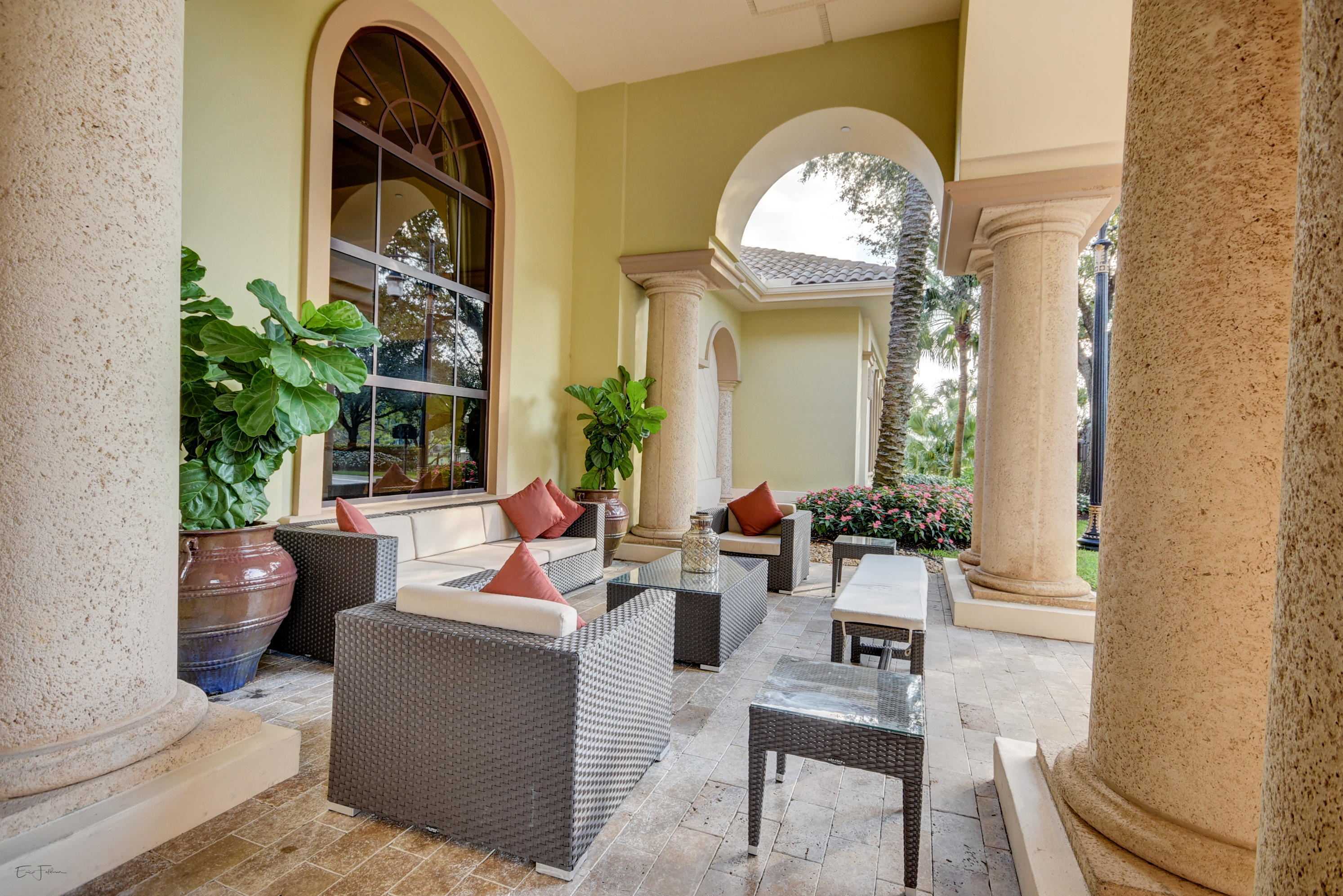 Mizner Country Club - Residential