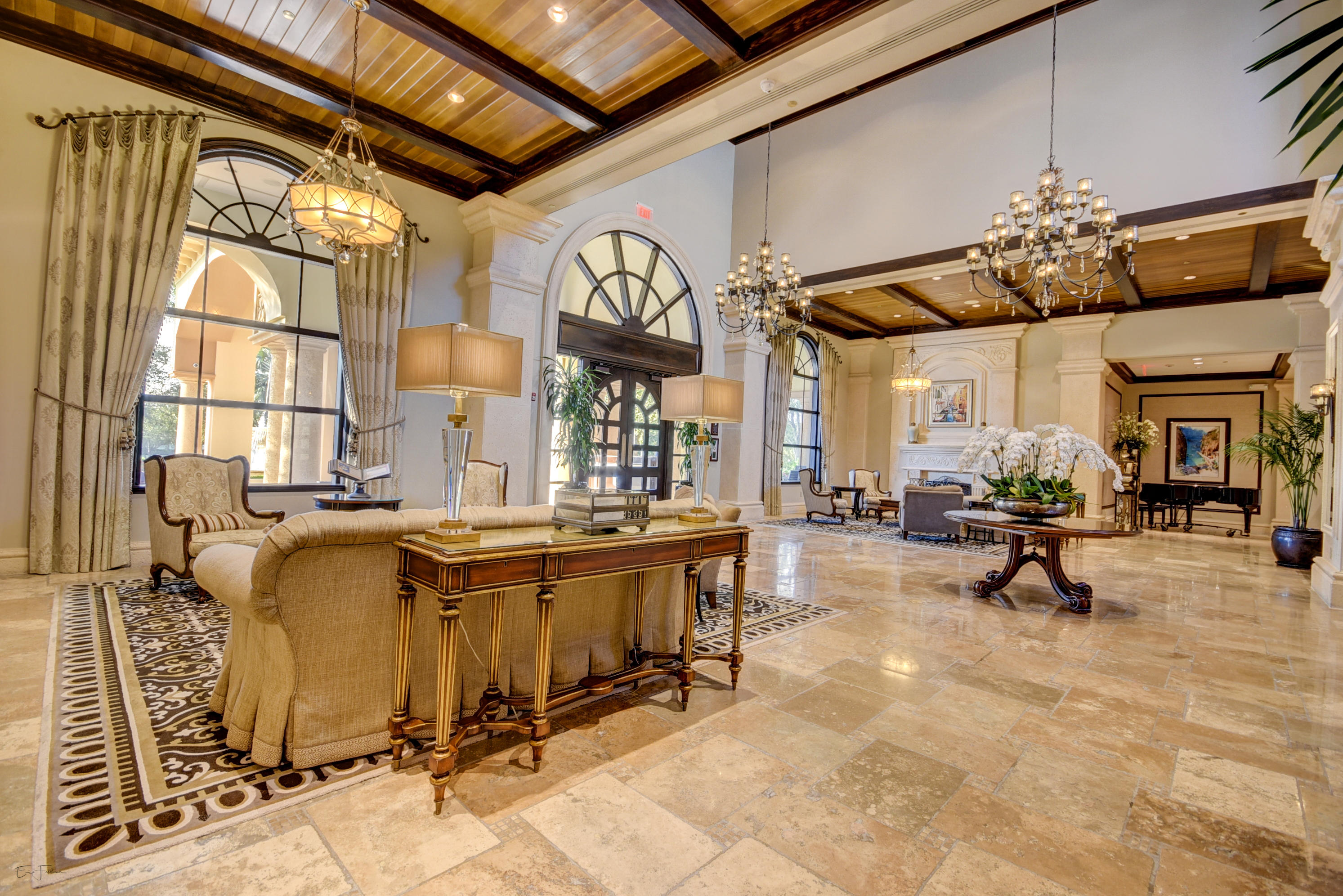 Mizner Country Club - Residential