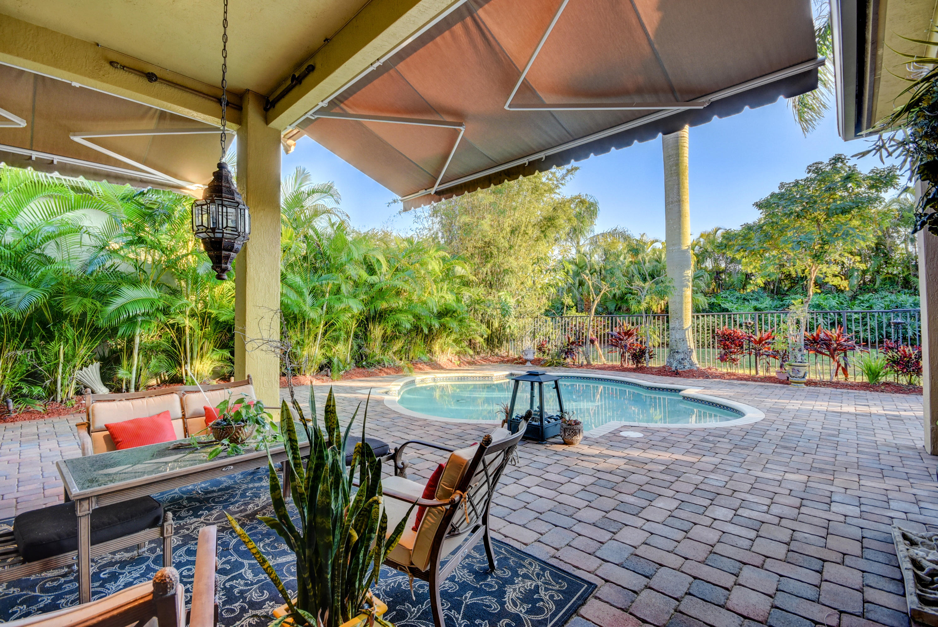 Mizner Country Club - Residential