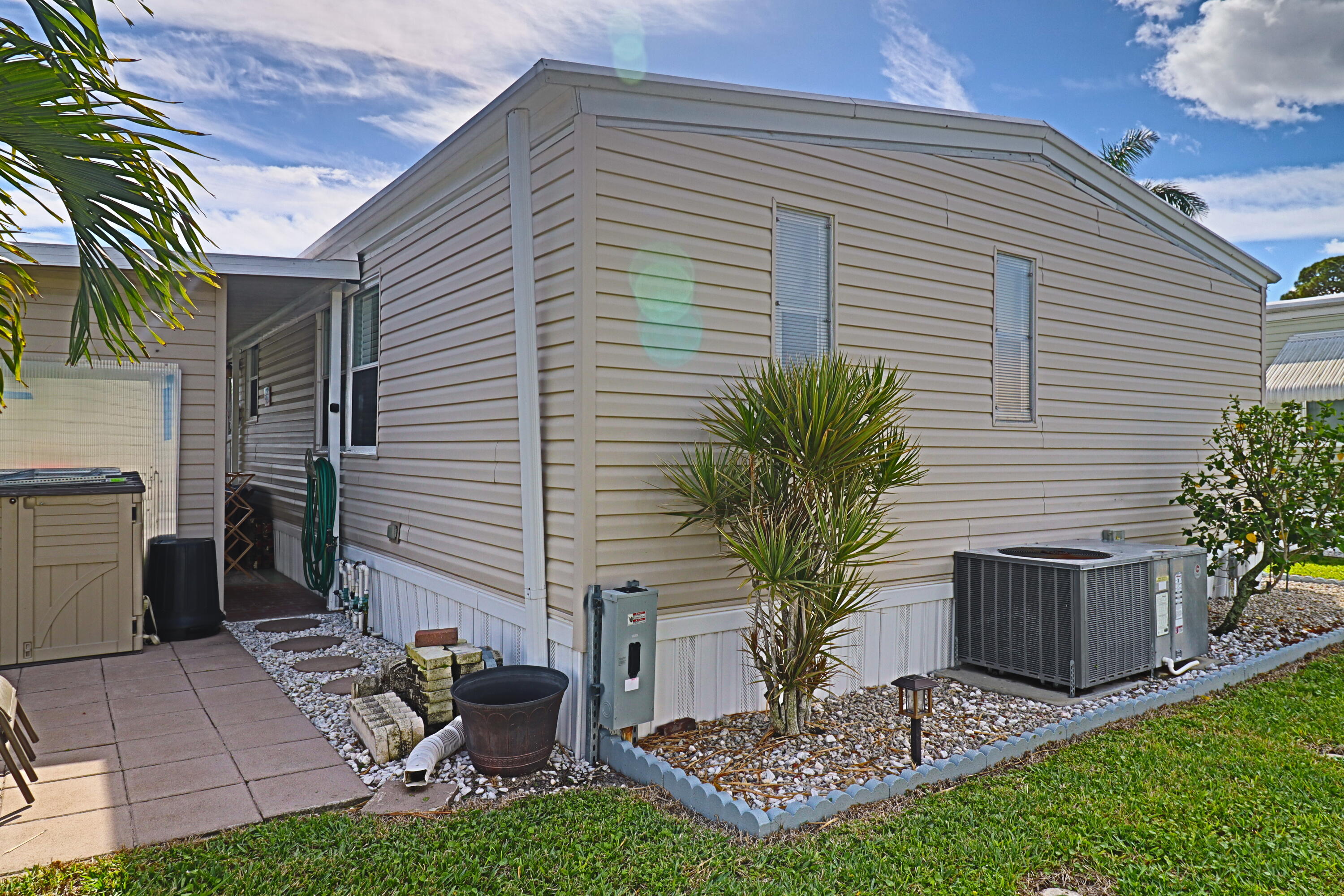 JAMAICA BAY MOBILE HOME CO OP - Residential