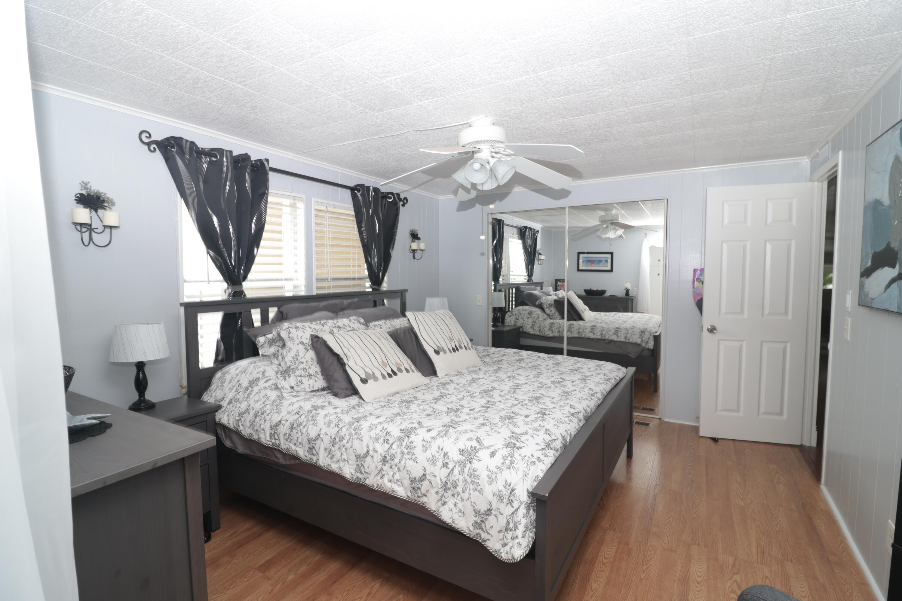 JAMAICA BAY MOBILE HOME CO OP - Residential