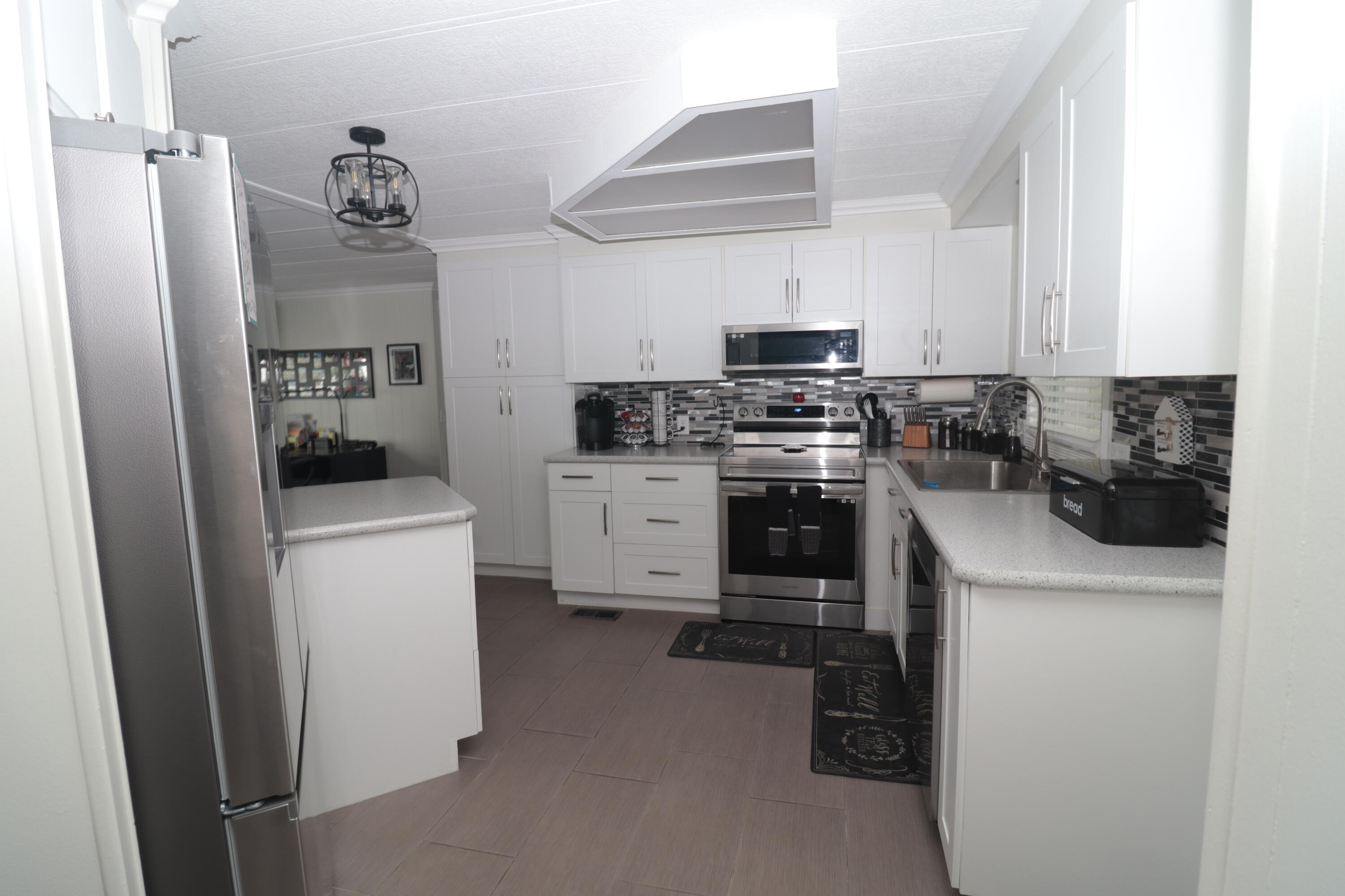 JAMAICA BAY MOBILE HOME CO OP - Residential