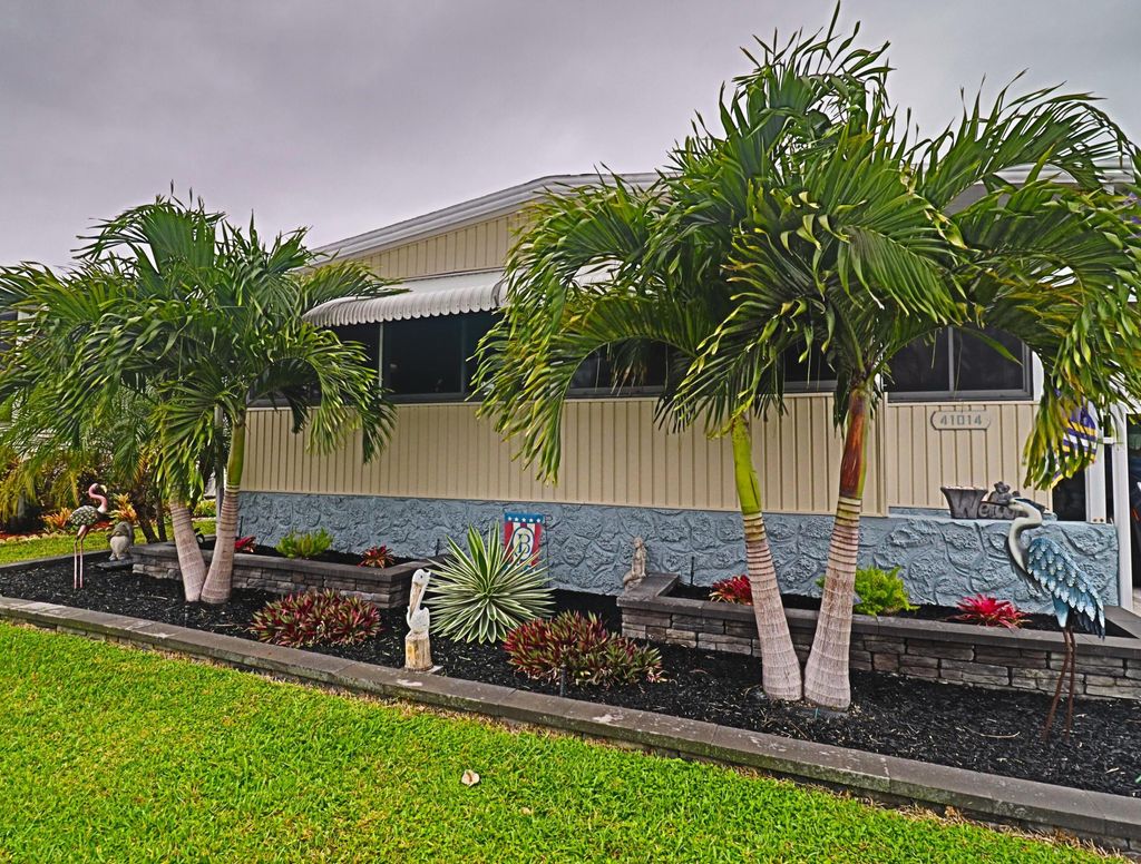 Photo of 41014 Isabel Bay, Boynton Beach, FL 33436 (MLS # B26003801)