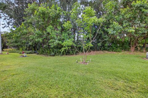 Tiny photo for 172 High Point Terrace W #D, Delray Beach, FL 33445 (MLS # B26029362)