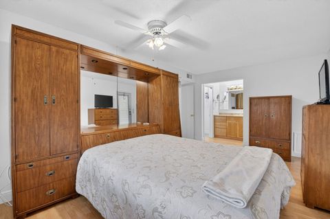 Tiny photo for 172 High Point Terrace W #D, Delray Beach, FL 33445 (MLS # B26029362)