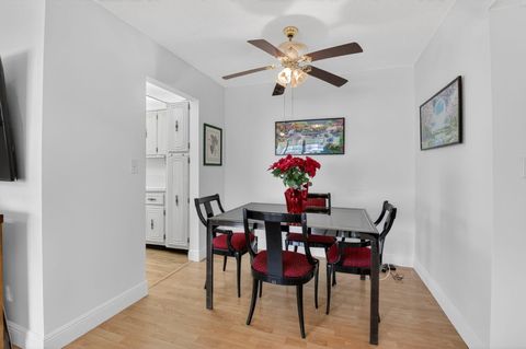 Tiny photo for 172 High Point Terrace W #D, Delray Beach, FL 33445 (MLS # B26029362)