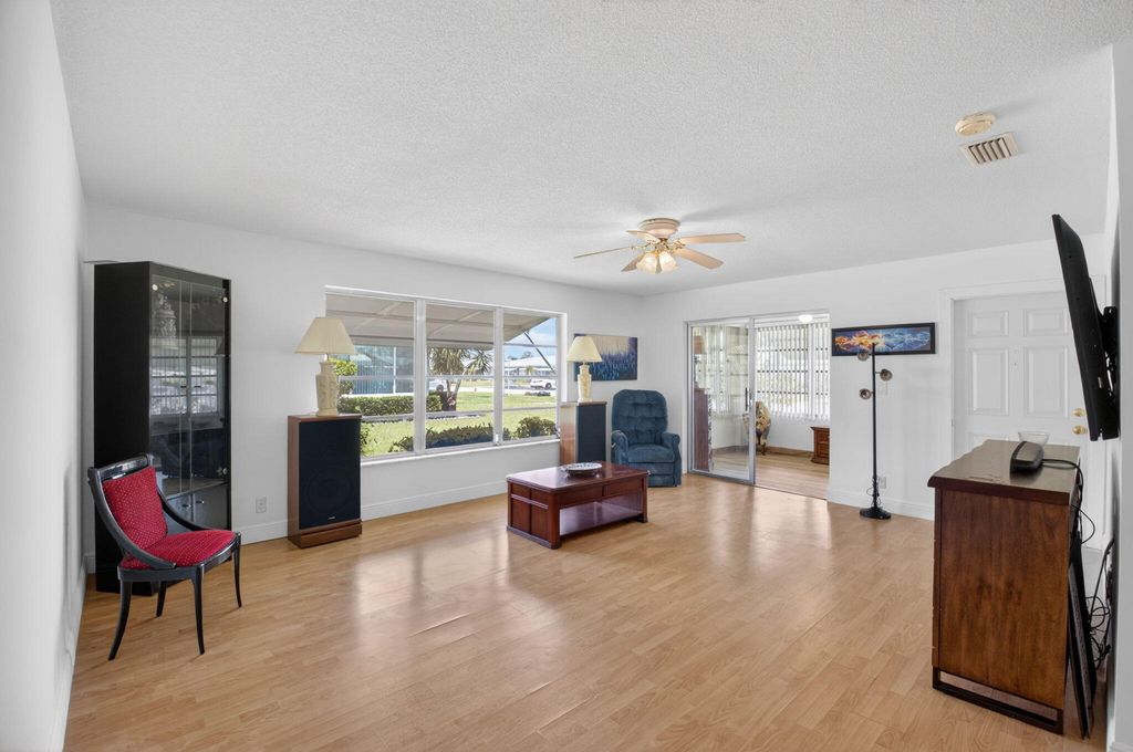 Photo of 172 High Point Terrace W #D, Delray Beach, FL 33445 (MLS # B26029362)
