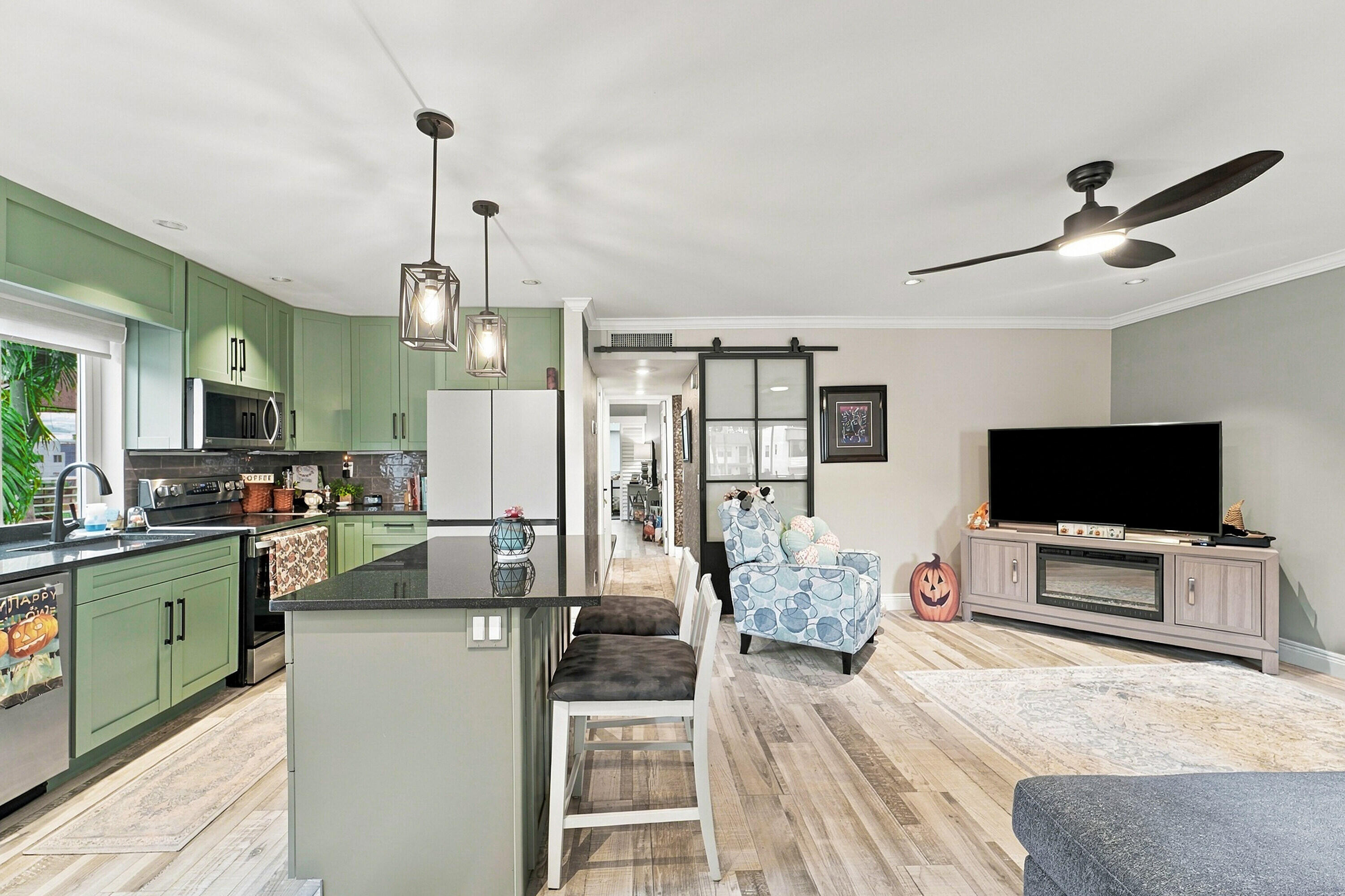 653 NORMANDY Lane Unit N