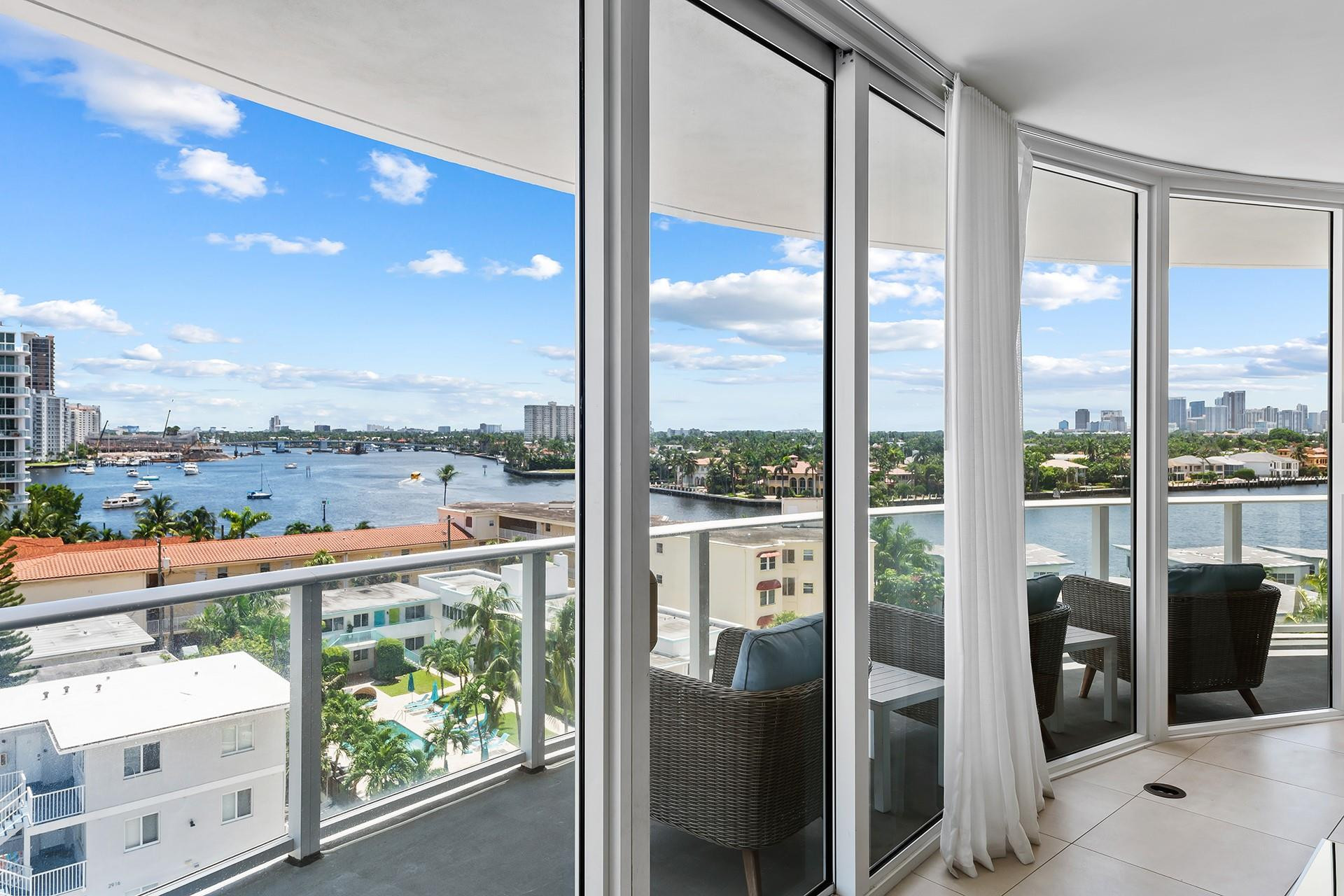 401 N Birch Road 700