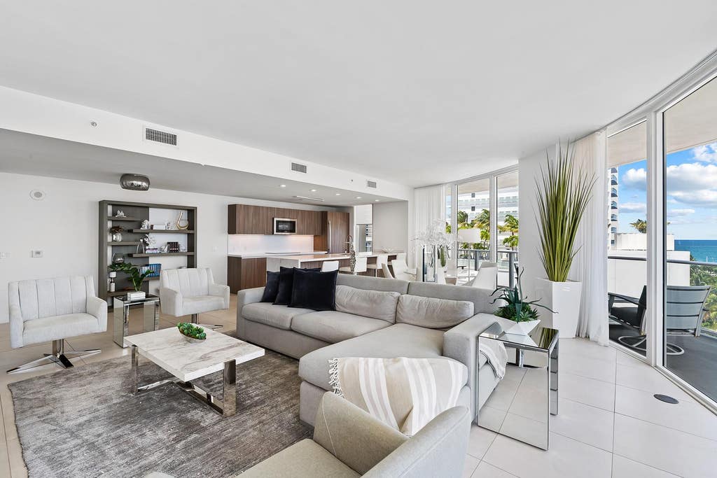 Photo of 401 N Birch Road #700, Fort Lauderdale, FL 33304 (MLS # F10554414)