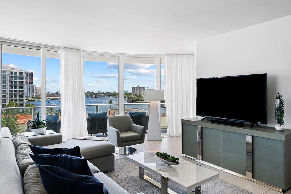 Photo of 401 N Birch Road #700, Fort Lauderdale, FL 33304 (MLS # F10554414)
