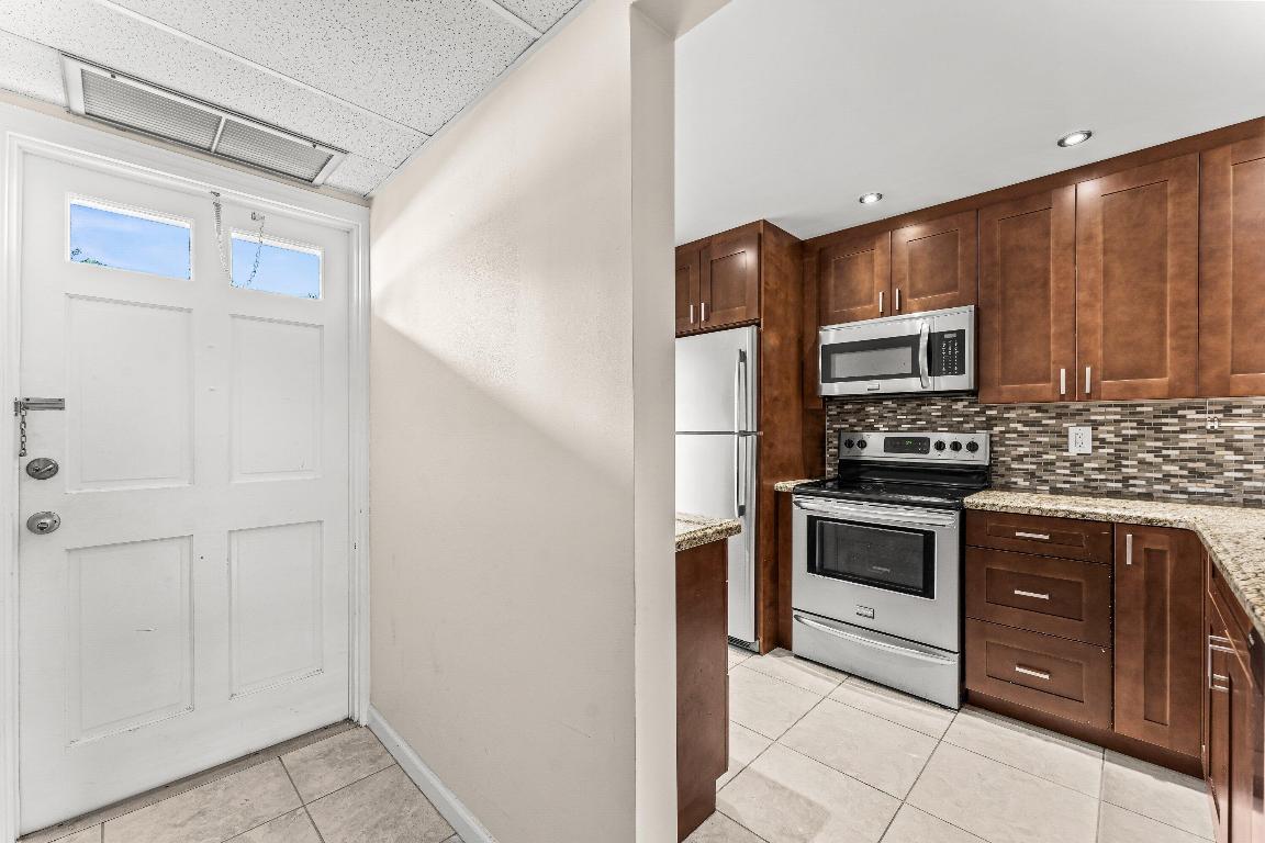 400 NE 20th Street D101