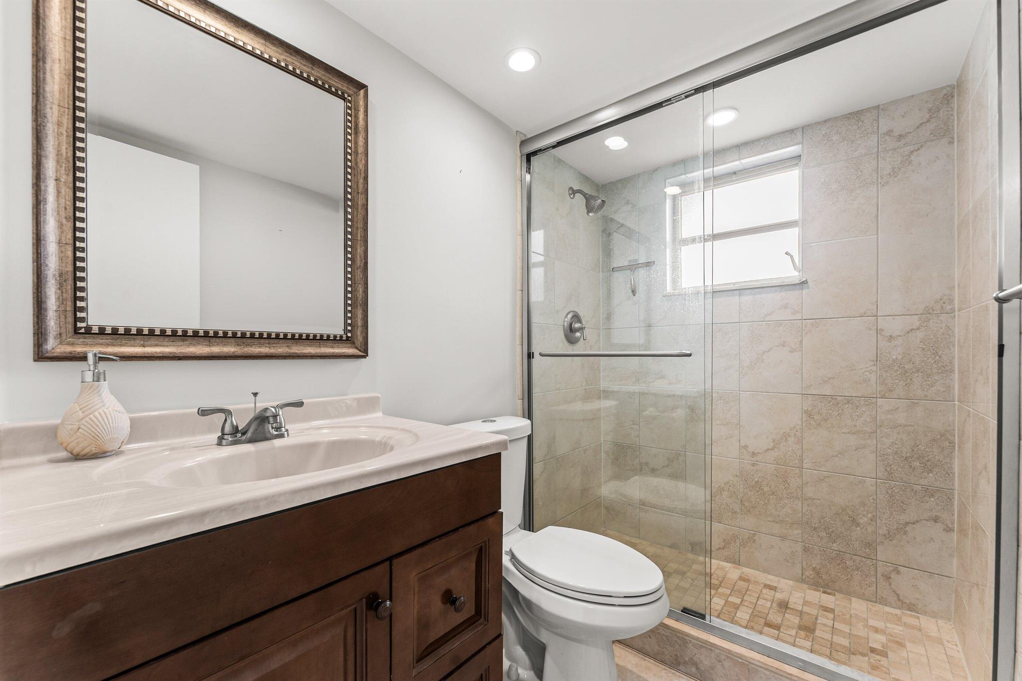 BOCA VERDE EAST - Residential