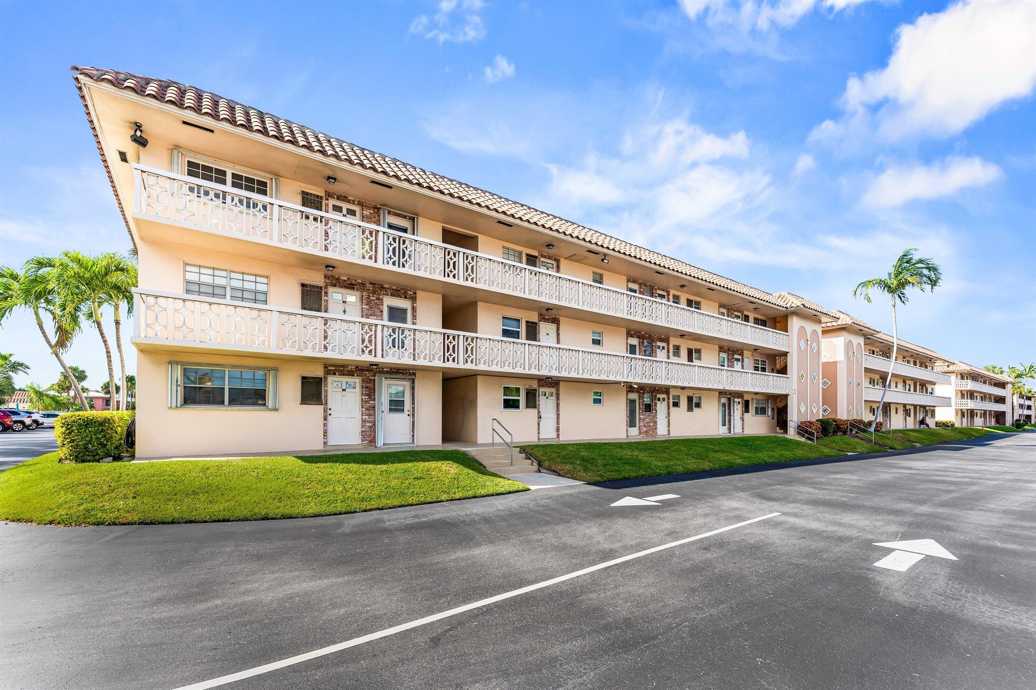 BOCA VERDE EAST - Residential