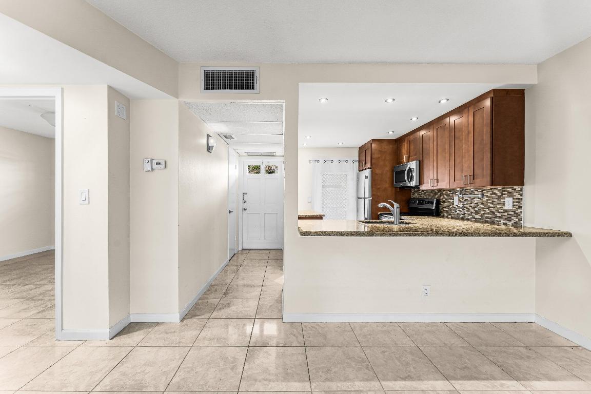 400 NE 20th Street D101