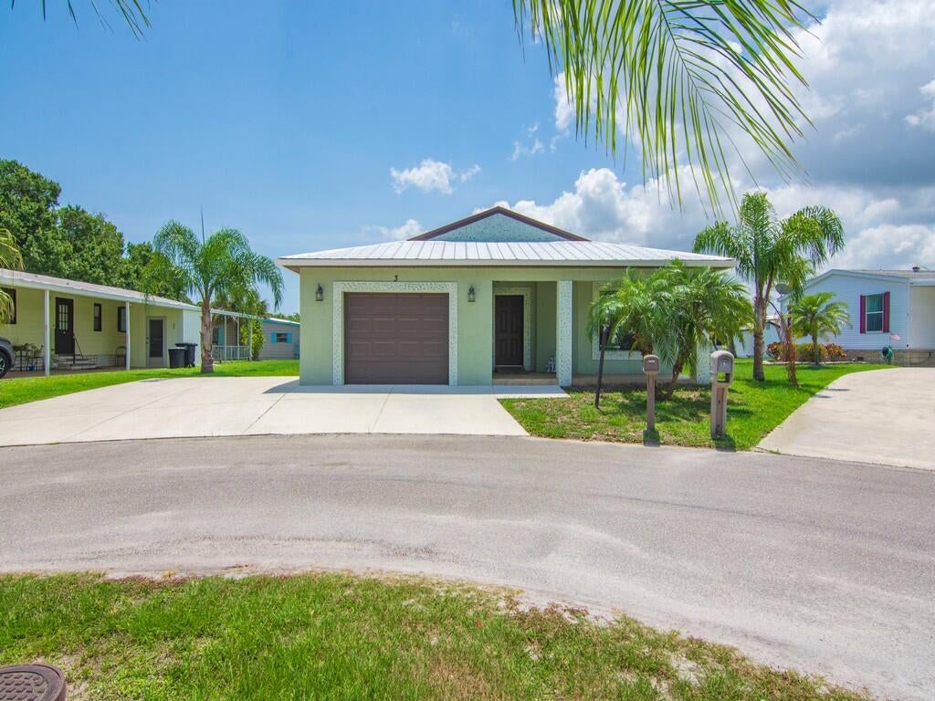 Photo of 3 Grande Camino Court, Fort Pierce, FL 34951 (MLS # R11100123)