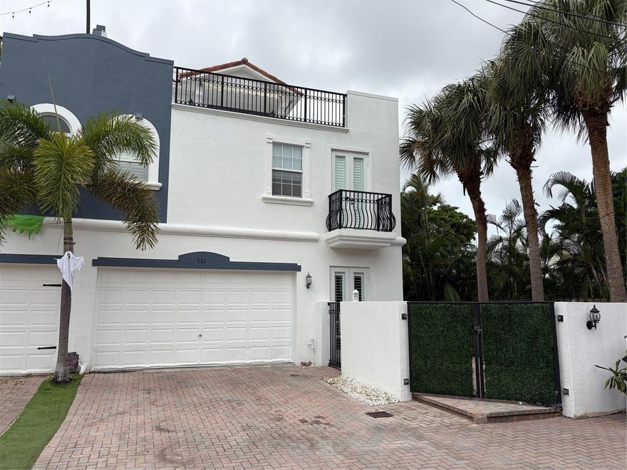 Modern Renovated 3-Story Townhome located in desirable Victoria Park. Three large Bedrooms & 3.5 Baths, plus Loft, & 2-Car Garage. Bright, open interiors with updated kitchen featuring granite countertops & stainless appliances. Spacious Living & Dining Room. Marble floors in living areas, wood in bedrooms, & updated baths. Two large Master Bedrooms & walk-in closets. Enjoy a private east-facing rooftop terrace overlooking Victoria Park & beaches, wraparound gated yard (pet-friendly), & impact windows. Driveway fits 3–4 cars. Located on a quiet street, just minutes to Las Olas, the beach, downtown, Fresh Market & Publix. Walk to Holiday Park with tennis, pickleball, fitness trails, & Baptist Health IcePlex. Unfurnished or Furnished, water/ sewer included. Rent for 6 months at $8,000.