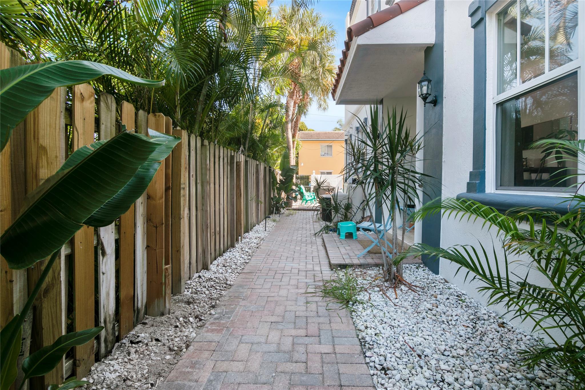 Progresso 2-18-D - Residential Lease