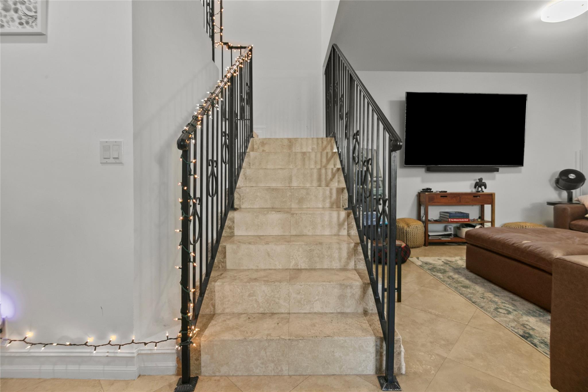 Progresso 2-18-D - Residential Lease