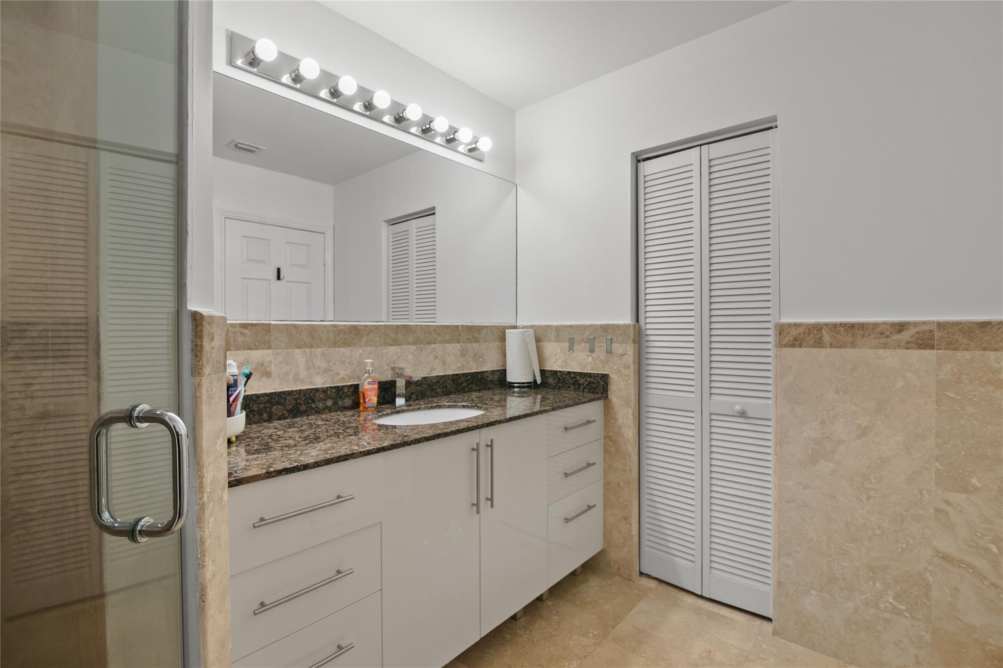 Progresso 2-18-D - Residential Lease