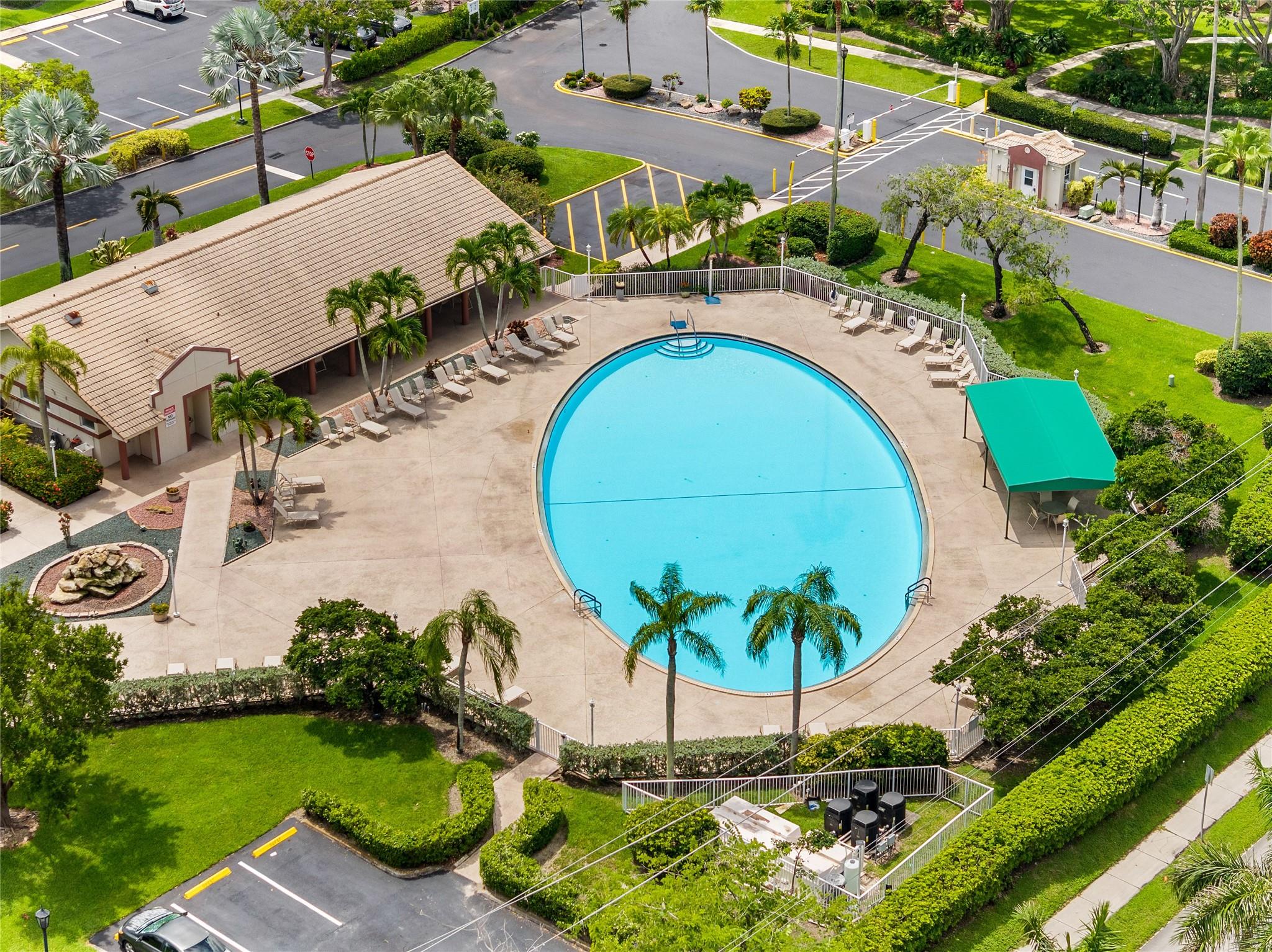 DEVON J KINGS POINT - Residential