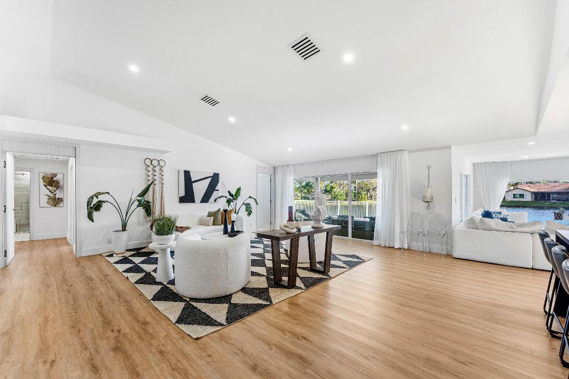 DEER CREEK GOLF ESTATES - Residential