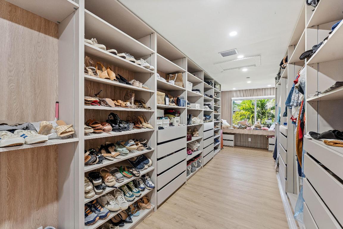 DEER CREEK GOLF ESTATES - Residential