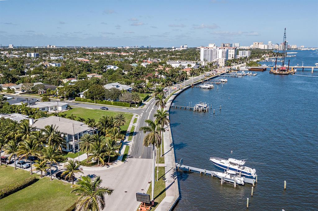 EDMOR ESTATES - Residential