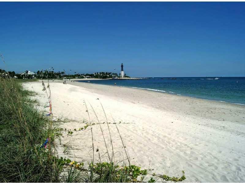 HILLSBORO SHORES SEC A - Residential