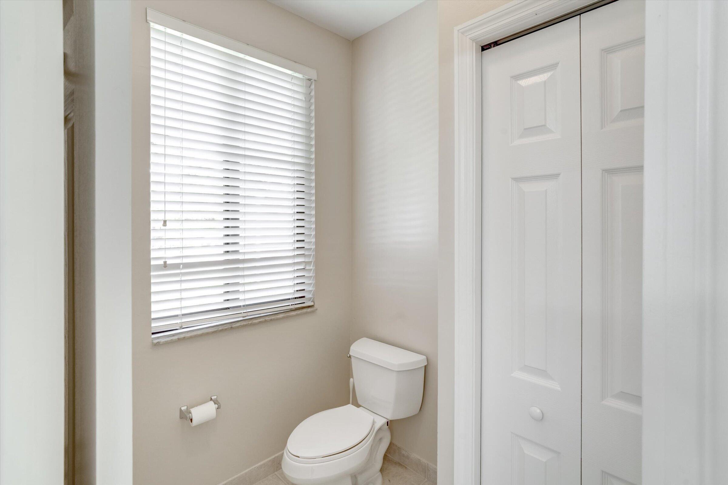 WINDSOR PALMS - Residential