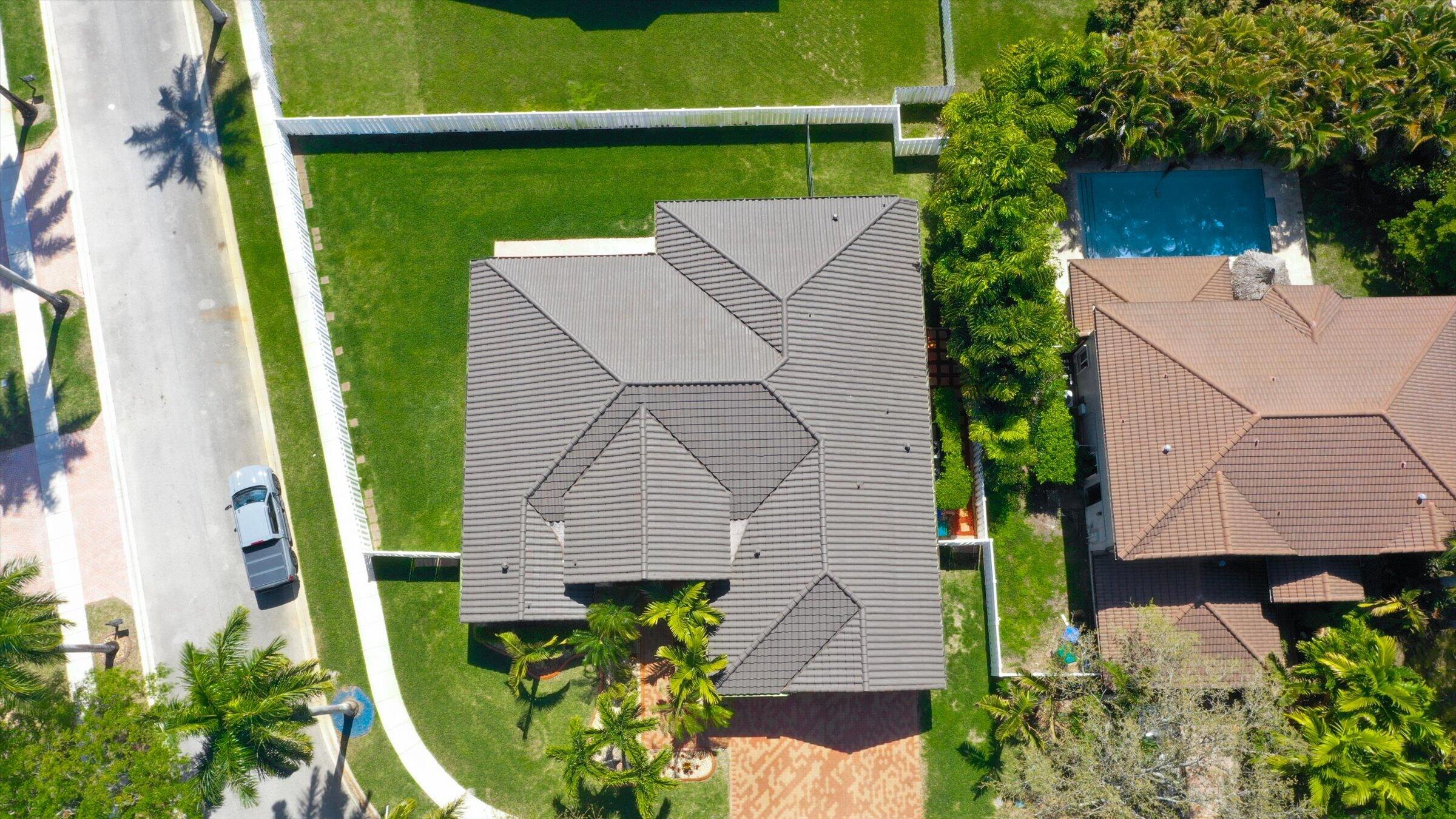 WINDSOR PALMS - Residential