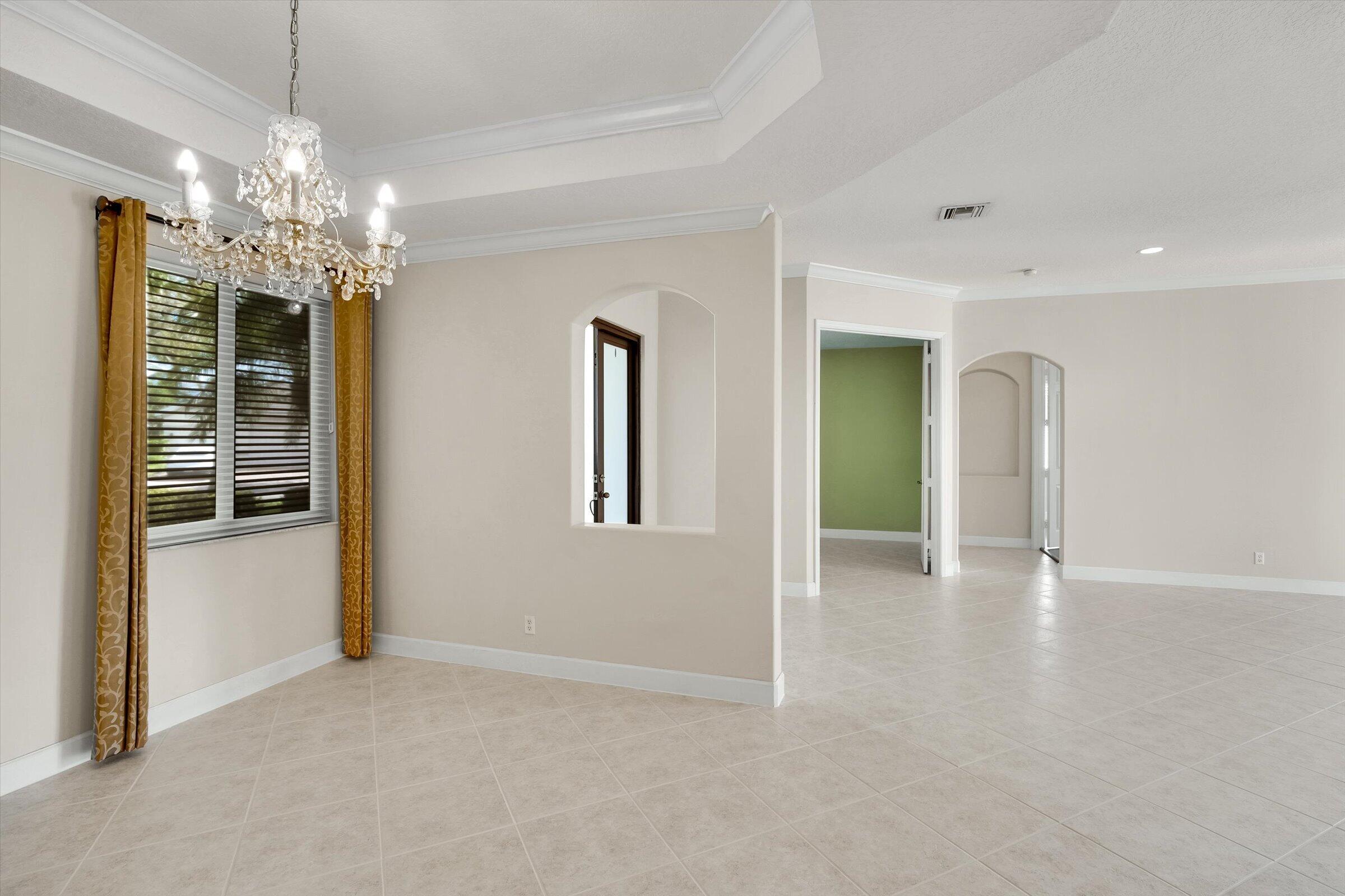 WINDSOR PALMS - Residential