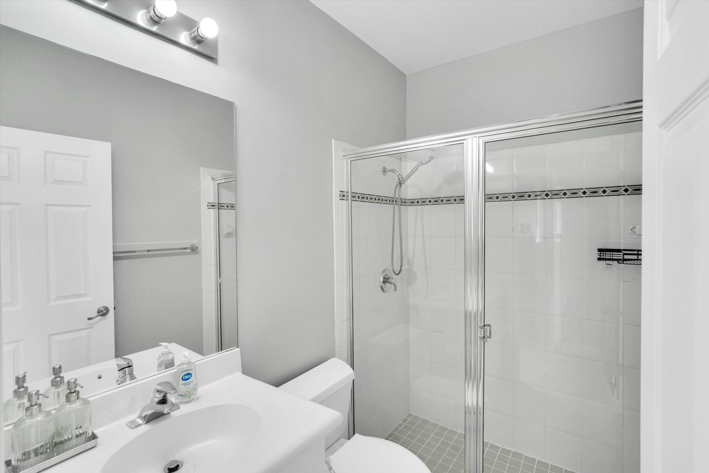 WINDSOR PALMS - Residential