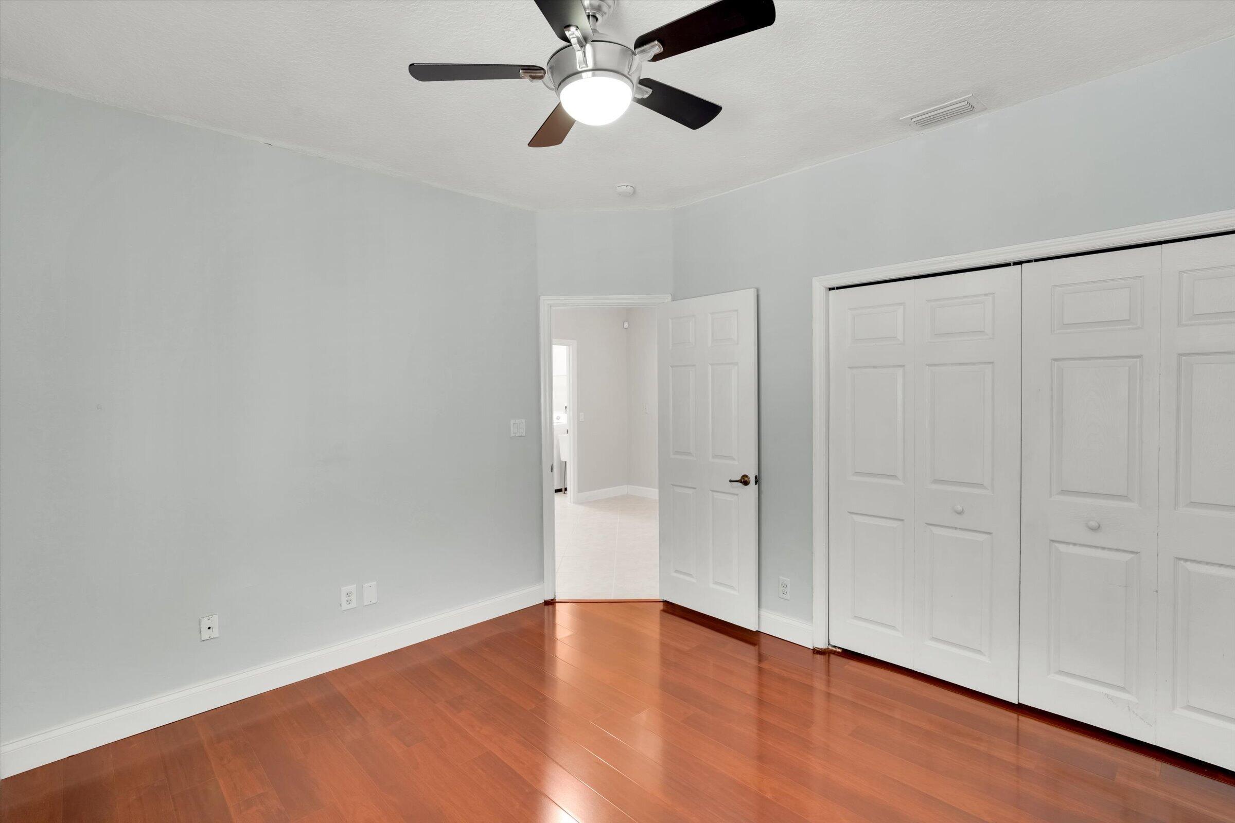 WINDSOR PALMS - Residential