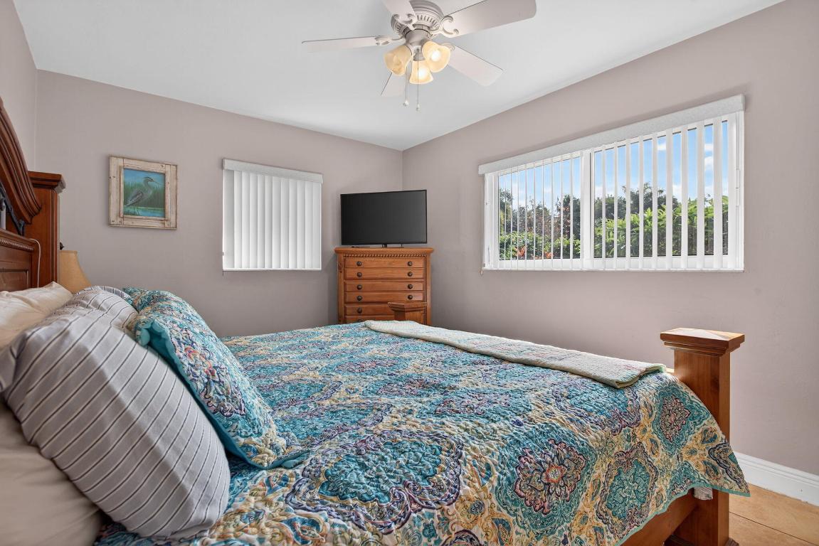 LYONS PARK - Residential