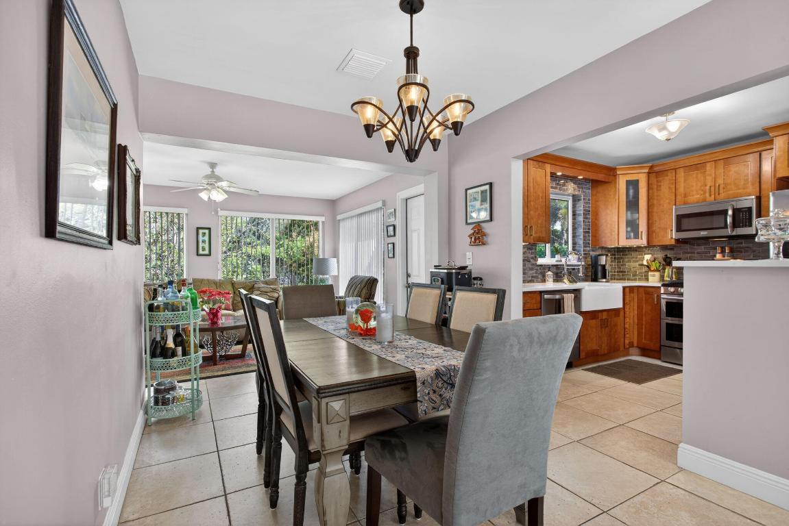 LYONS PARK - Residential