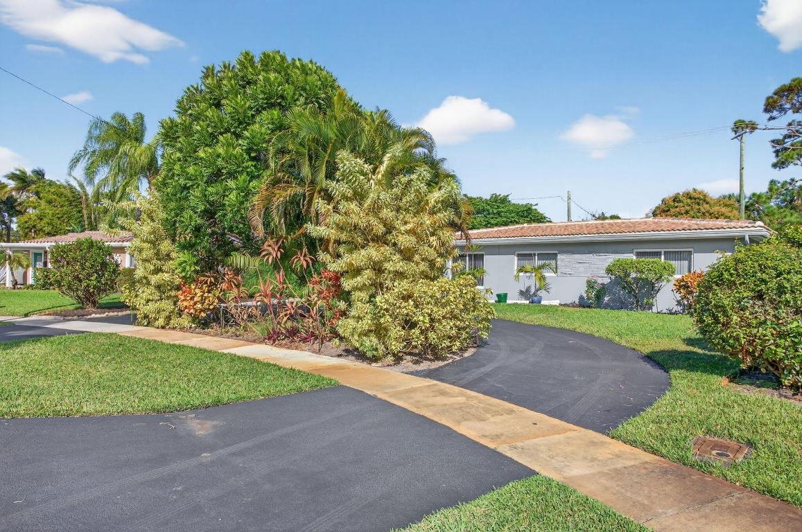 LYONS PARK - Residential