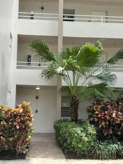 Tiny photo for 3800 Oaks Clubhouse Drive #112, Pompano Beach, FL 33069 (MLS # B26050266)