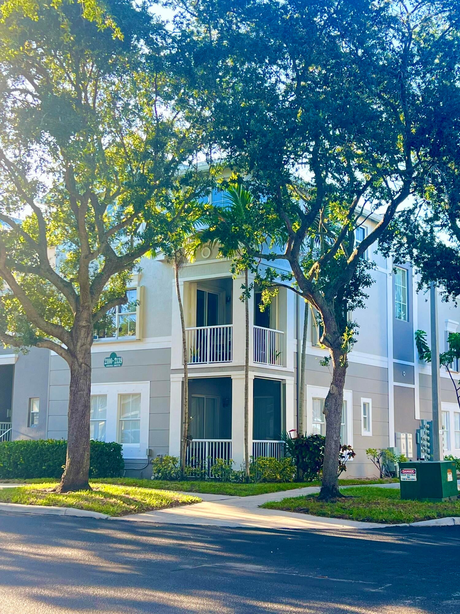 2116 SHOMA Drive