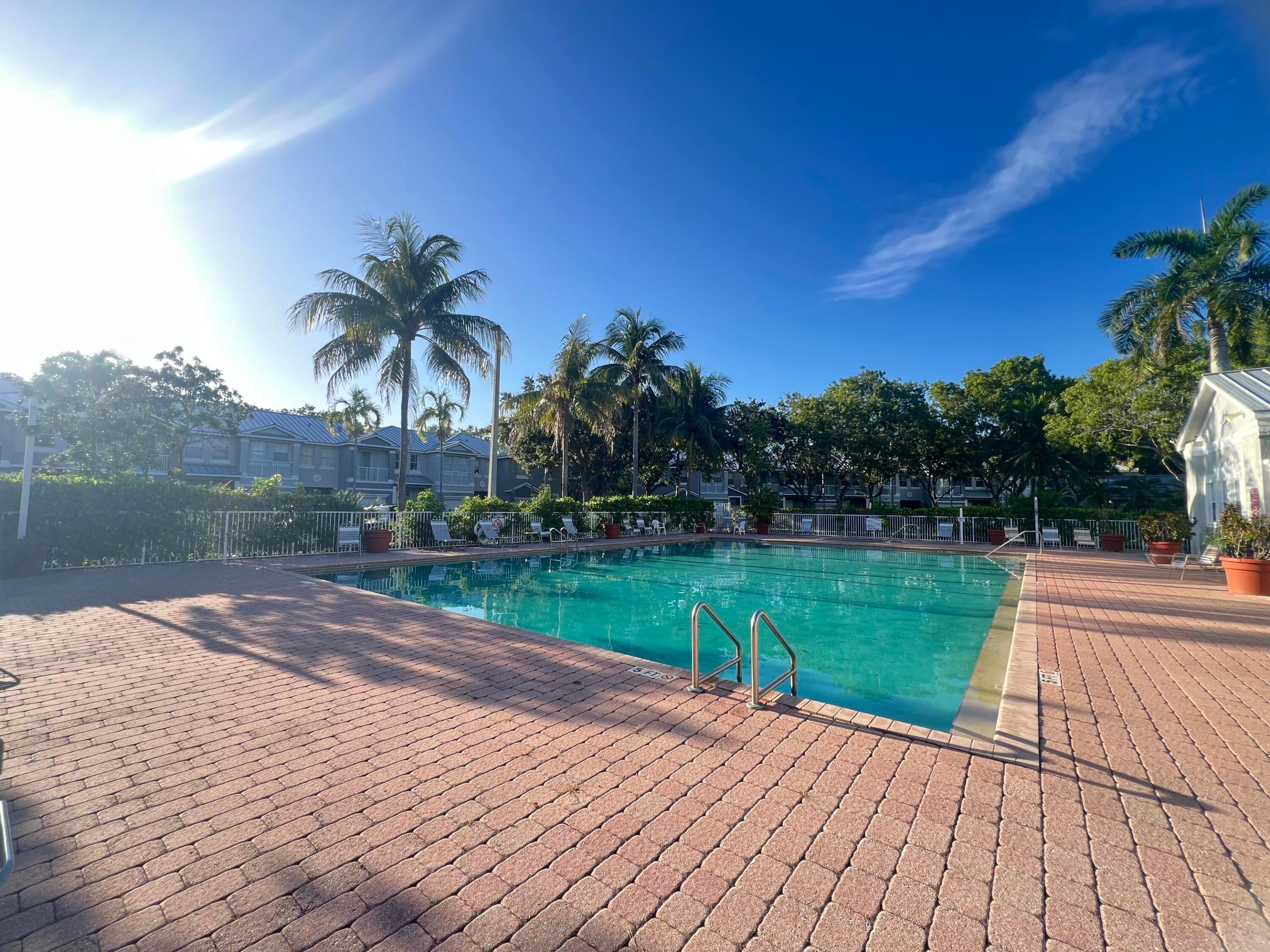 2116 SHOMA Drive Unit 2116