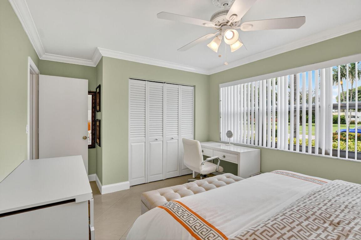 CRYSTAL HEIGHTS 80-48 B - Residential