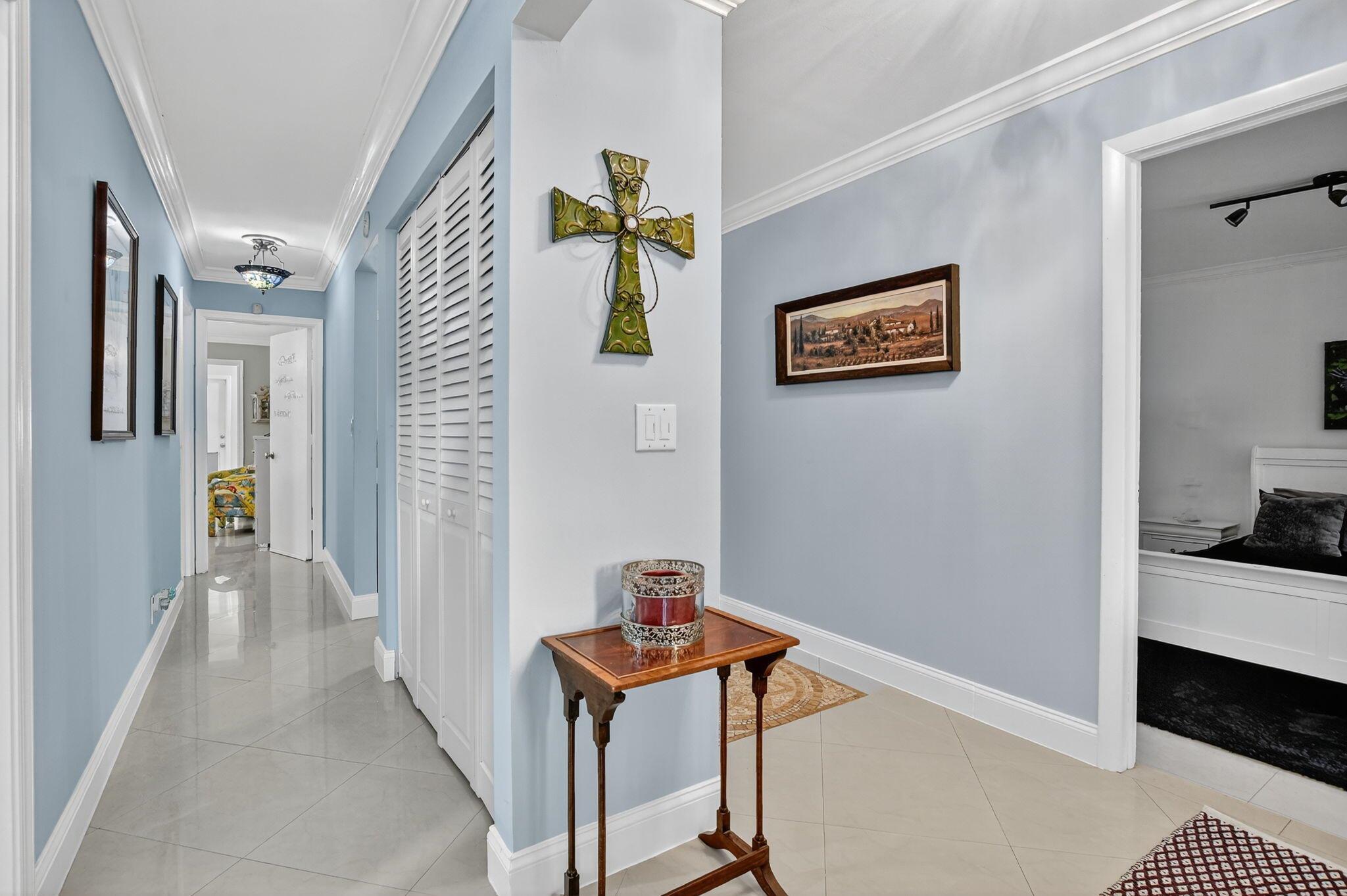 CRYSTAL HEIGHTS 80-48 B - Residential