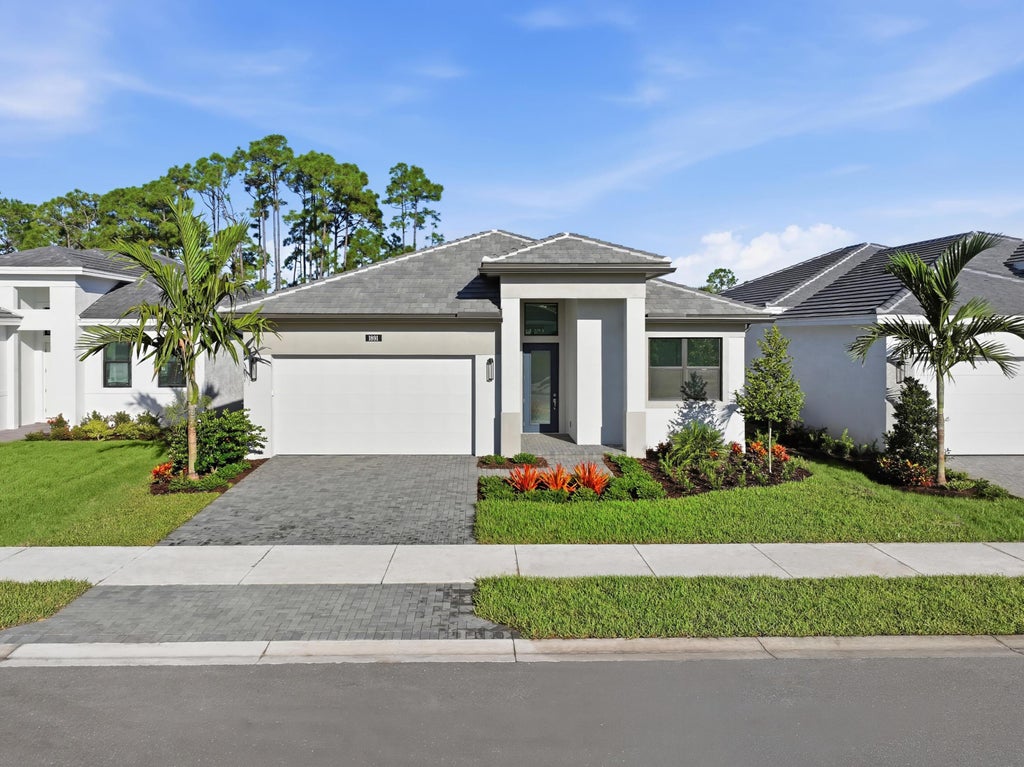 Photo of 1891 SE ROYALE PRESRVE Way, Stuart, FL 34997 (MLS # B26094461)
