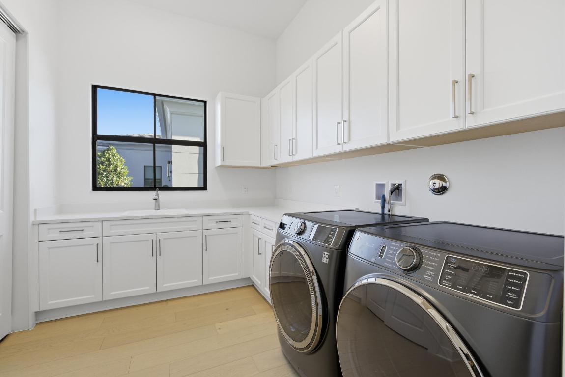 ARTISTRY - Residential